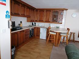 Impeccable 2-bed Flat in Wick