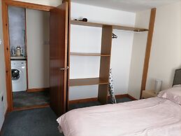 Impeccable 2-bed Flat in Wick