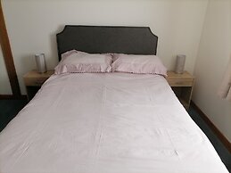 Impeccable 2-bed Flat in Wick