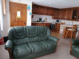 Impeccable 2-bed Flat in Wick