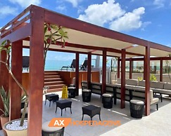 SH Infinity at the Sea