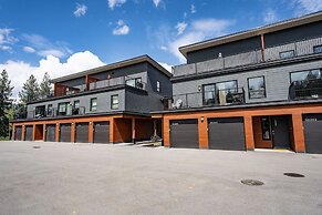 The RendezView by Revelstoke Vacations