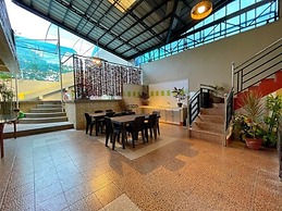 Weekdays Hot Spring Resort by Cocotel