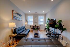 Luxury 2BD 2BA Near Logan Airport and T Station