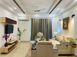 BedChambers Serviced Apartment Sector 52