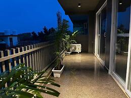 BedChambers Serviced Apartment Sector 52