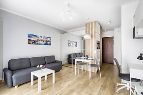 Warsaw Night Apartments MennicaResidence