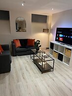 Captivating 2-bed Apartment in Bradford