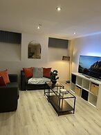 Captivating 2-bed Apartment in Bradford