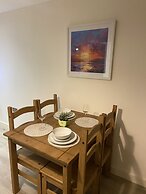 Captivating 2-bed Apartment in Bradford