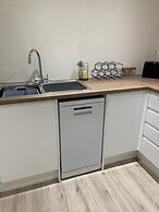 Captivating 2-bed Apartment in Bradford