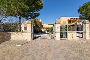 2817 Le Cenate - Ship In Apartment by Barbarhouse