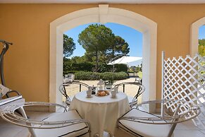 2819 Le Cenate - Shell Apartment by Barbarhouse