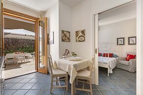 2819 Le Cenate - Shell Apartment by Barbarhouse