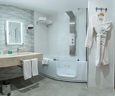 Golden Tulip Hotel Alexandre