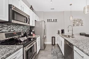 Victoria's Windsor Hills Condo 3 Bedroom Condo by Redawning