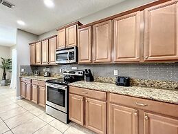 Fun At Paradise Palms 6 Bedroom Home by Redawning