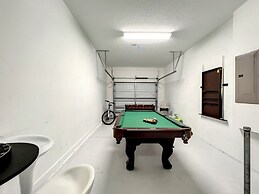 Fun At Paradise Palms 6 Bedroom Home by Redawning