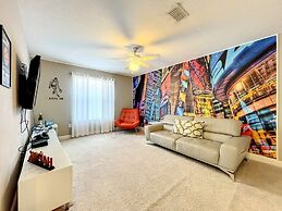 Fun At Paradise Palms 6 Bedroom Home by Redawning