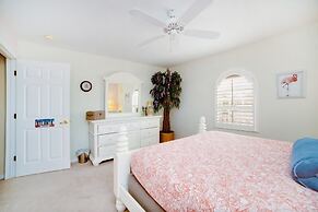 Happy Days At Calabay Parc 5 Bedroom Home by Redawning