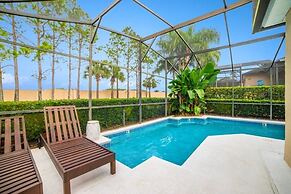 Happy Days At Calabay Parc 5 Bedroom Home by Redawning