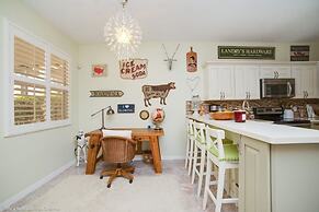 Happy Days At Calabay Parc 5 Bedroom Home by Redawning