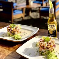 Johnny's Place Hotel