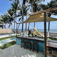 Johnny's Place Hotel