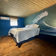 Johnny's Place Hotel