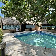 Johnny's Place Hotel