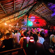 Johnny's Place Hotel