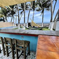 Johnny's Place Hotel