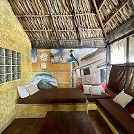 Johnny's Place Hotel