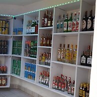 Nice and Cosy Studio En-suite, Kitchenette, Kenya