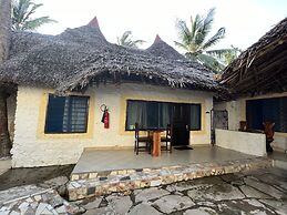 Nice and Cosy Studio En-suite, Kitchenette, Kenya