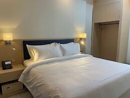 Season Inn Hotel Apartment by Duqm