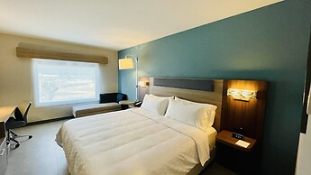 Holiday Inn Express Guadalajara Vallarta Poniente by IHG