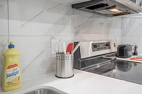 Cozy Private BR in the heart of Plateau