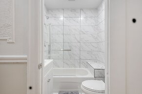 Cozy Private BR in the heart of Plateau