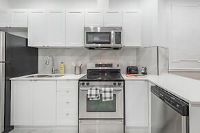 Cozy Private BR in the heart of Plateau