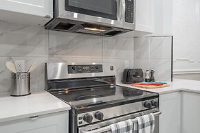 Cozy Private BR in the heart of Plateau