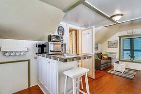 Windchime by Avantstay Walk to Duval Street Month Long Stays Only