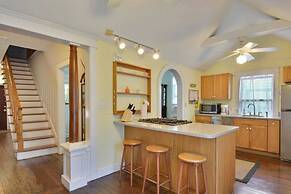 First Breath by Avantstay Close to Old Town w/ Pool Month Long Stays O