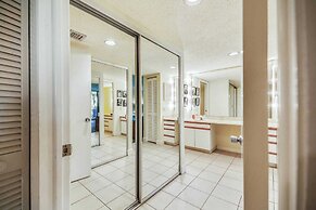 Papaya Place by Avantstay Great Location w/ Balcony, Outdoor Dining, S