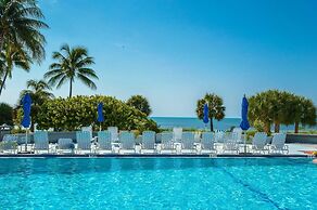 Papaya Place by Avantstay Great Location w/ Balcony, Outdoor Dining, S