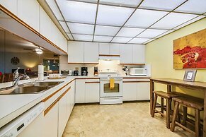 Papaya Place by Avantstay Great Location w/ Balcony, Outdoor Dining, S