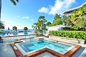Papaya Place by Avantstay Great Location w/ Balcony, Outdoor Dining, S
