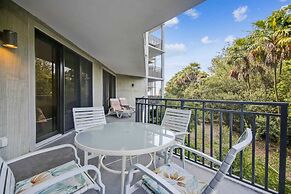 Papaya Place by Avantstay Great Location w/ Balcony, Outdoor Dining, S