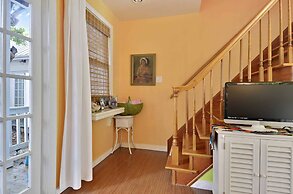 Tranquility by Avantstay Close to Duval St w/ BBQ & Shared Pool