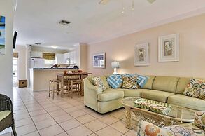 Breezy Bungalow by Avantstay Close 2 Zachary Taylor State Park & Beach